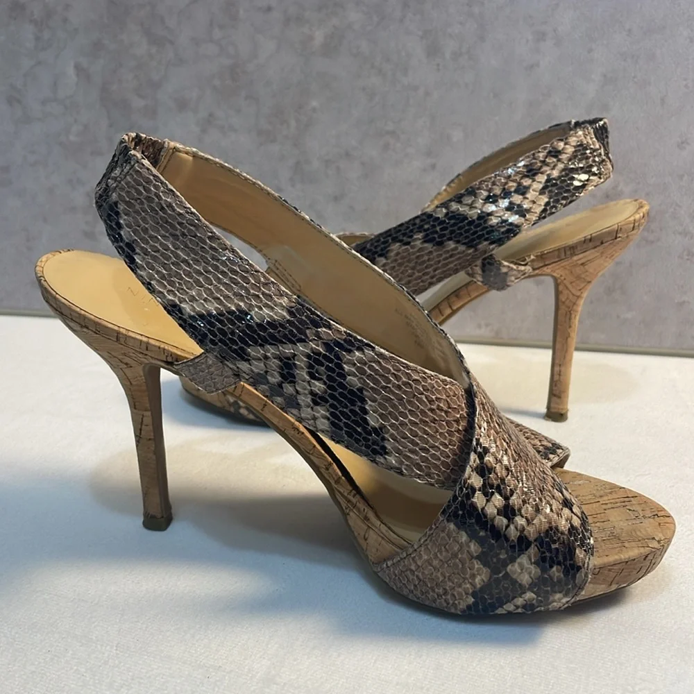 NINE WEST Snakeskin Cork Bottom 4” Heels Crossover Straps Sandals Classic 8.5M‎